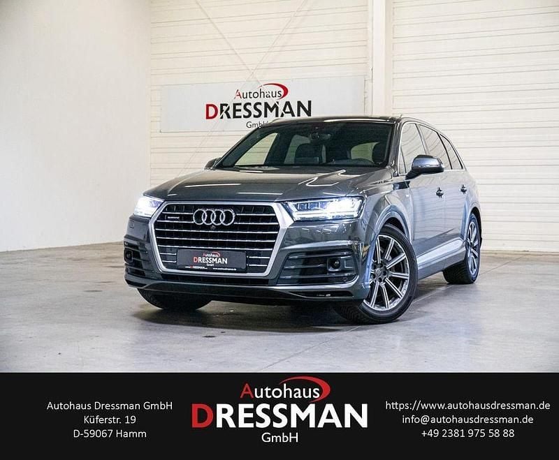 Daytonagrau perleffekt Gebraucht 2018 Audi Q7 Sport SUV | 28.260 € (Superpreis) - Bild 1/4