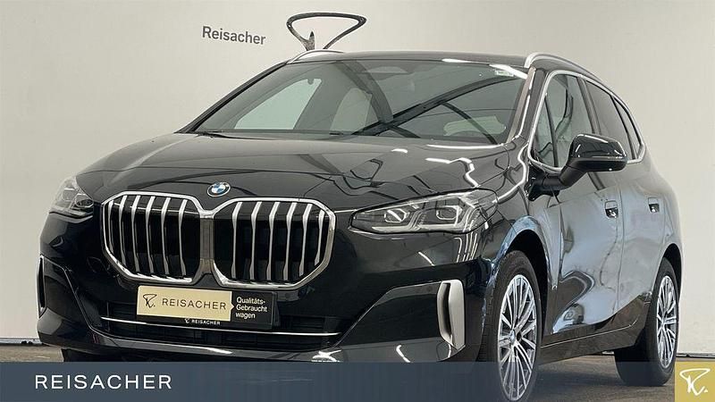 Schwarz Gebraucht 2024 BMW 220 Luxury Line Van / Kleinbus | 33.199 € (Fairer Preis) - Bild 1/4