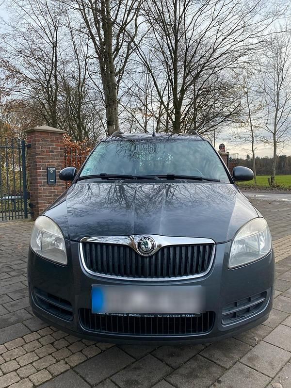 Gebraucht Skoda Roomster Style 86 PS (63 kW) 2008 Grau Van / Kleinbus