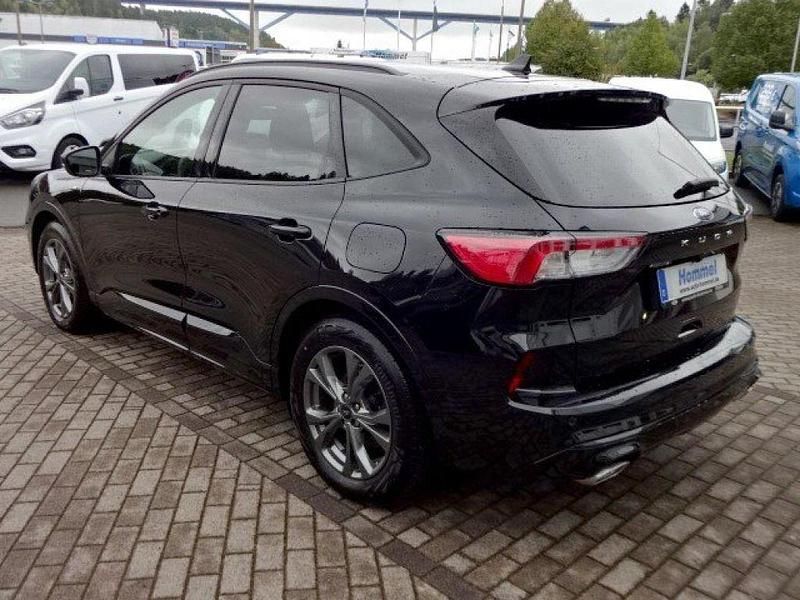 Gebraucht Ford Kuga 150 PS (110 kW) 2021 Obsidianschwarz metallic (metallic) SUV