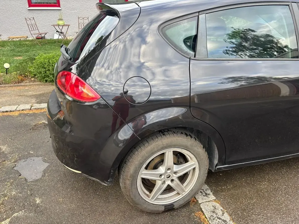 Gebraucht Seat Leon 125 PS (91 kW) 2008 Schwarz Kleinwagen
