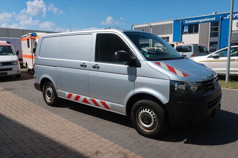 Silber Gebraucht 2014 VW T5 Van | 12.400 € (Guter Preis) - Bild 1/4