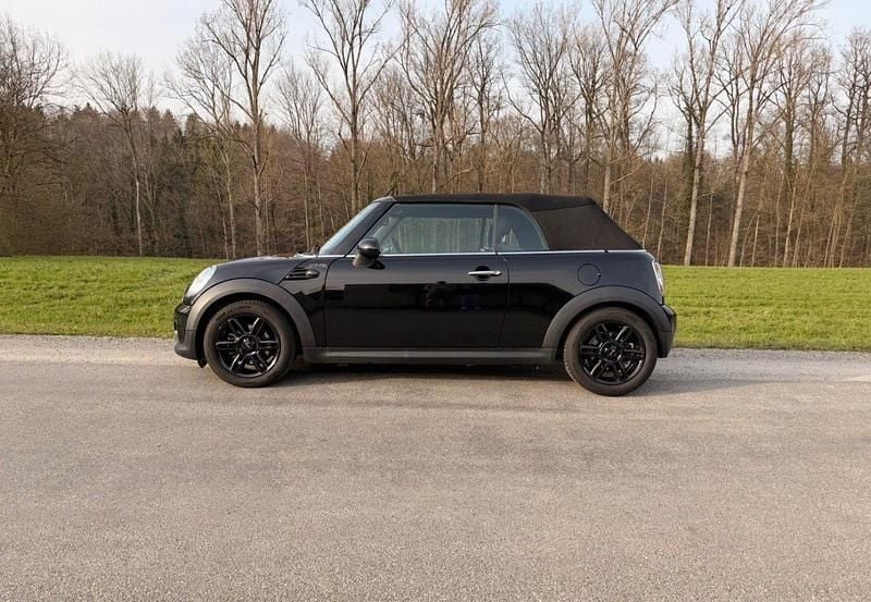 Second-hand Mini Cooper 122 CP (89 kW) 2015 Negru Hatchback