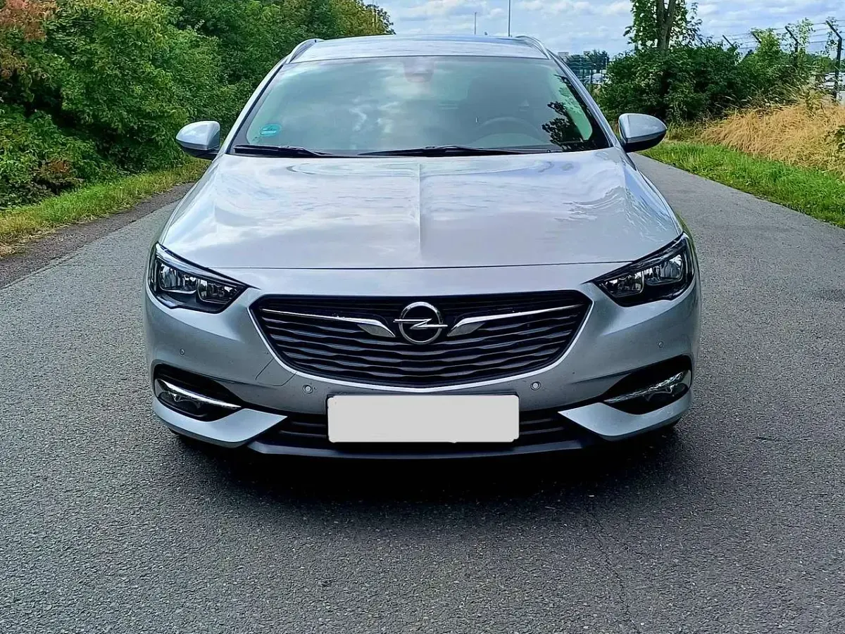 Gebraucht Opel Insignia Elegance 174 PS (127 kW) 2020 Silber Kombi