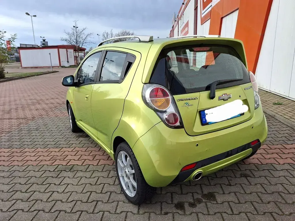 Gebraucht Chevrolet Spark LT 82 PS (60 kW) 2010 Grün Kleinwagen