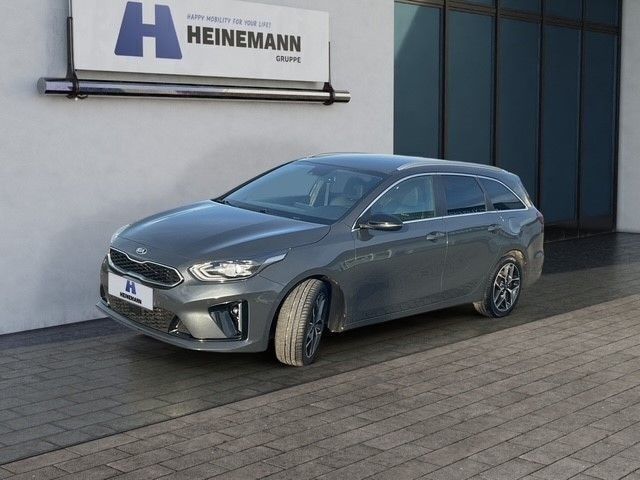 Grau Gebraucht 2020 Kia Ceed Sportswagon GT-Line Kombi | 19.750 € (Fairer Preis) - Bild 1/4