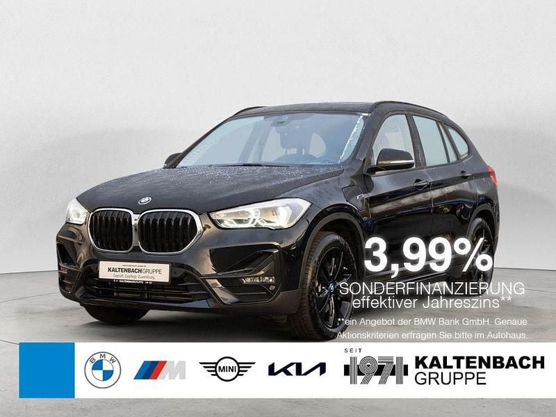 Schwarz Gebraucht 2021 BMW X1 Sport Line SUV | 26.890 € (Fairer Preis) - Bild 1/3