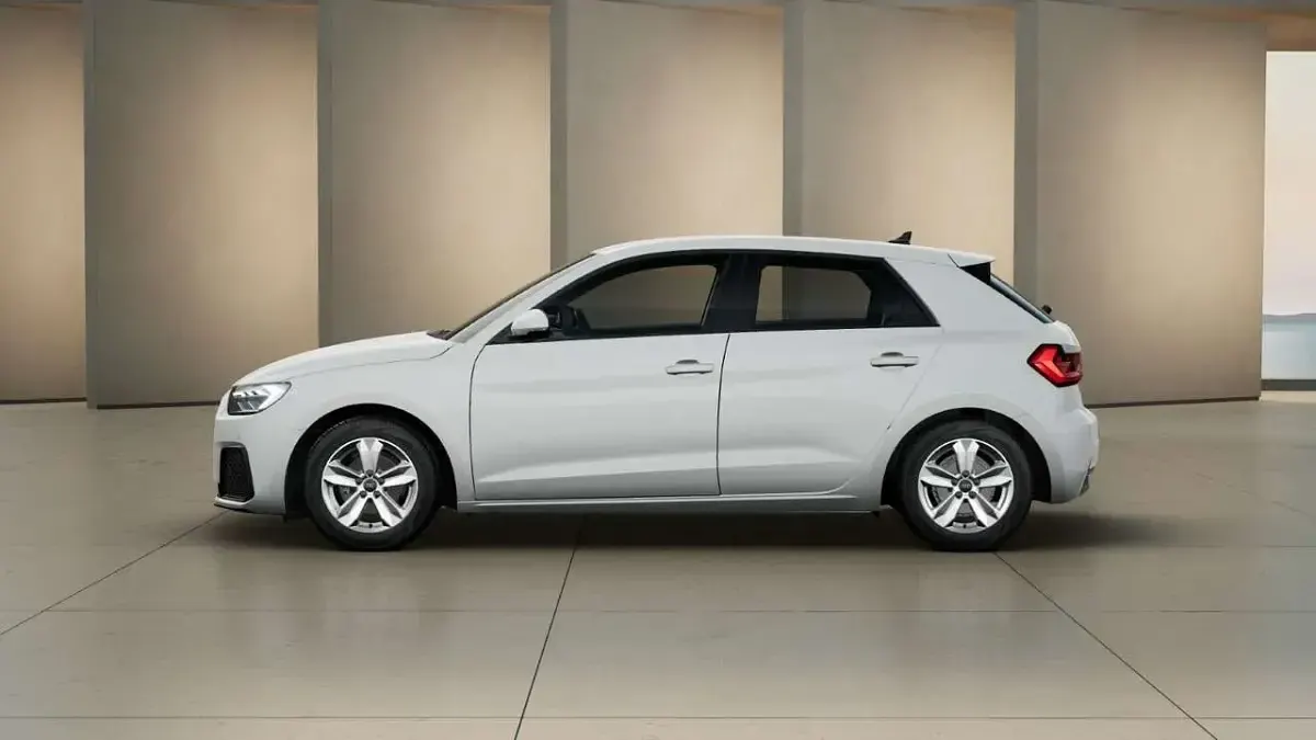 Gebraucht Audi A1 95 PS (69 kW) 2026 Cortinaweiß SUV