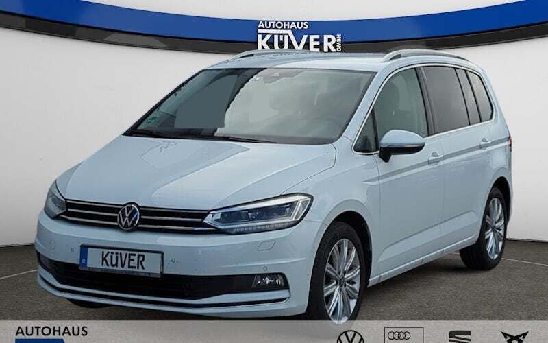 Weiß Gebraucht 2024 VW Touran Highline Van / Kleinbus | 35.550 € (Fairer Preis) - Bild 1/4
