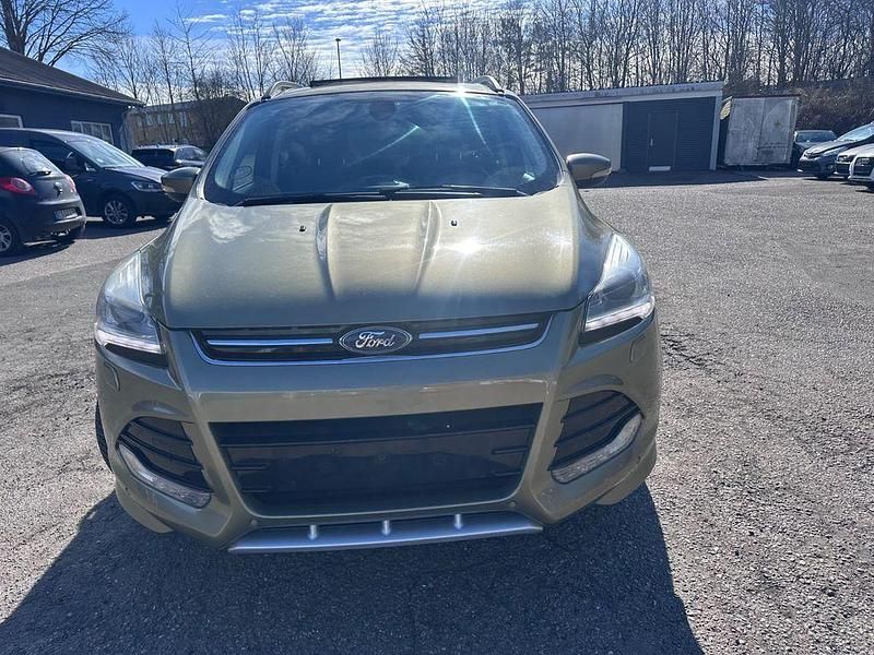 Gebraucht Ford Kuga Individual 163 PS (119 kW) 2014 SUV