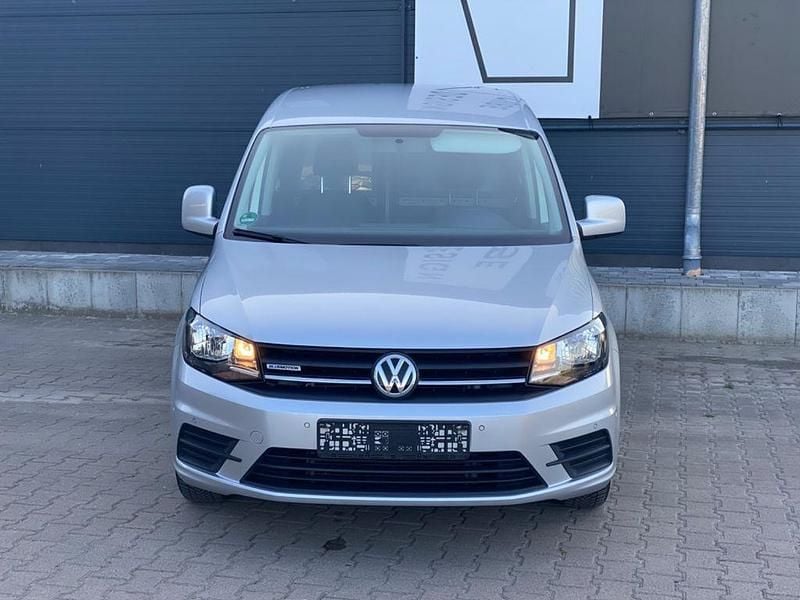 Gebraucht VW Caddy 110 PS (80 kW) 2019 Silber Van / Kleinbus