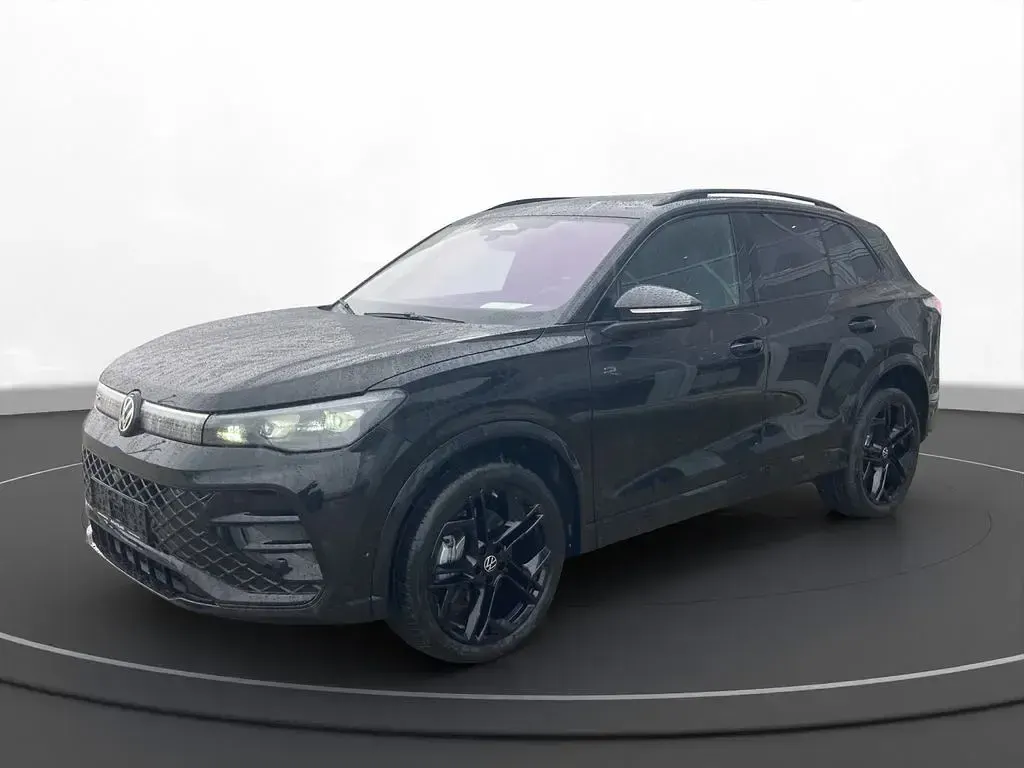 Gebraucht VW Tiguan Style 193 PS (141 kW) 2026 Schwarz SUV