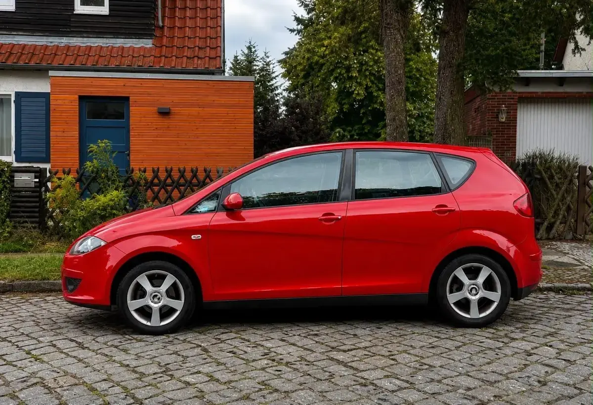 Gebraucht Seat Altea 102 PS (75 kW) 2006 Rot Van / Kleinbus