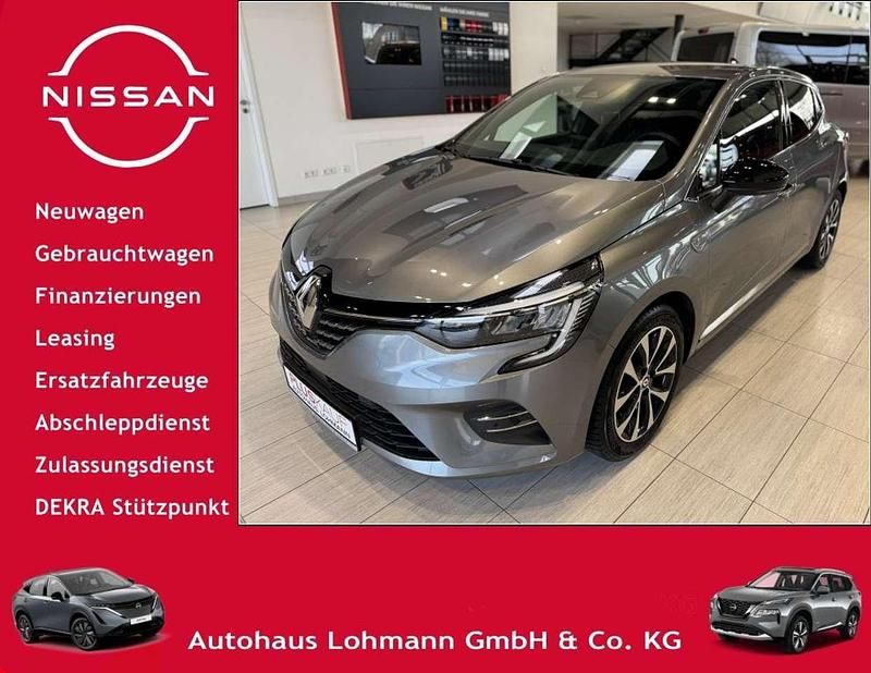 Dolomitgrau metallic Gebraucht 2023 Renault Clio V Techno Kleinwagen | 15.650 € (Fairer Preis) - Bild 1/4