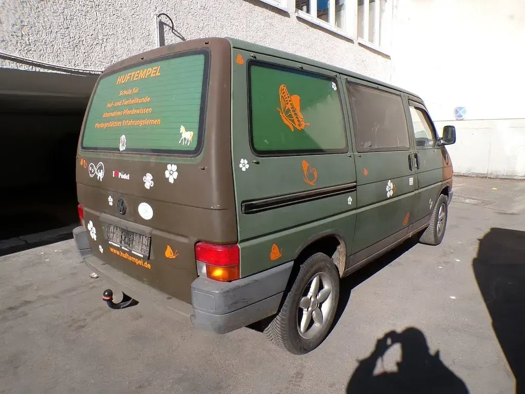 Second-hand VW Transporter 77 CP (56 kW) 1995 Verde Van