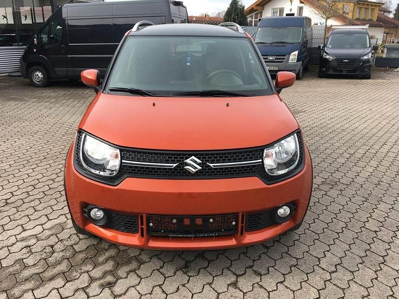 Gebraucht Suzuki Ignis 90 PS (66 kW) 2017 Rot SUV