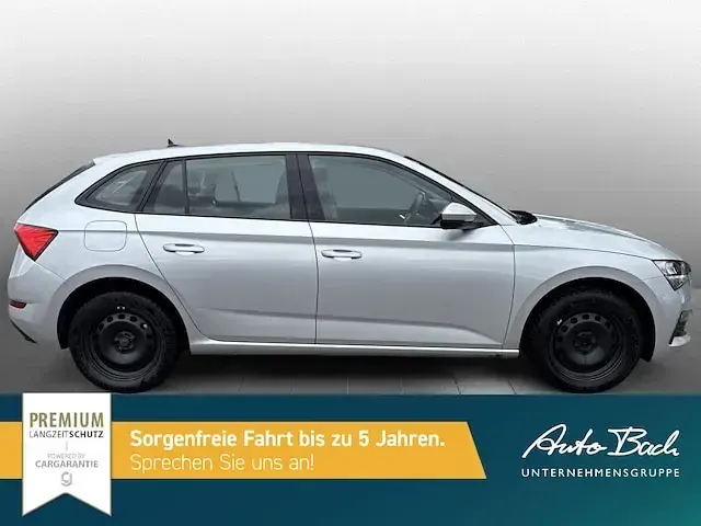 Gebraucht Skoda Scala Cool Plus 95 PS (69 kW) 2022 Brillantsilber metallic Kleinwagen