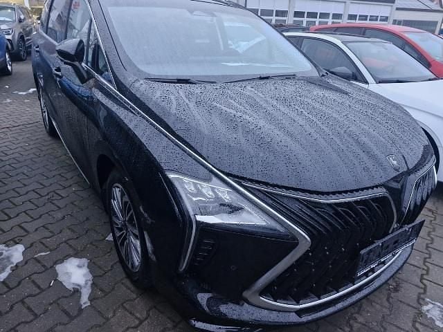 Neu DFSK Forthing 4 177 PS (130 kW) 2026 Schwarz Van / Kleinbus