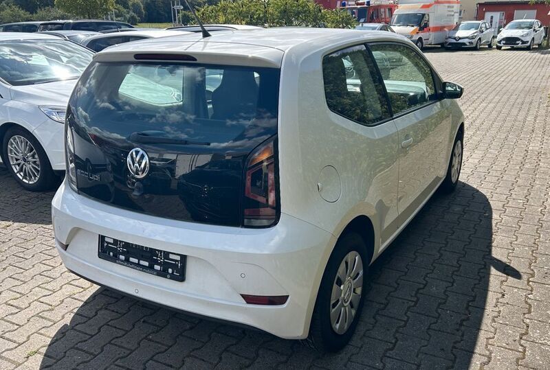 Gebraucht VW up! move up! 68 PS (50 kW) 2019 Weiß Kleinwagen