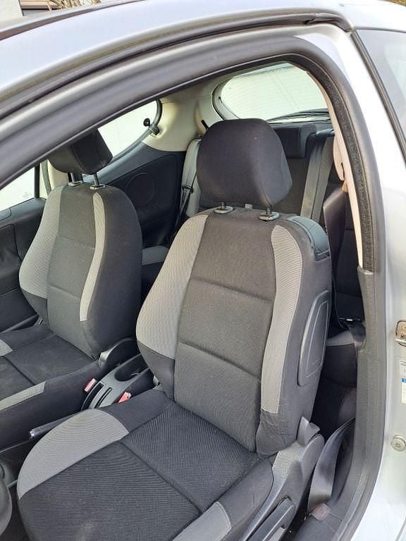 Gebraucht Peugeot 207 Urban Move 73 PS (53 kW) 2007 Silber Limousine