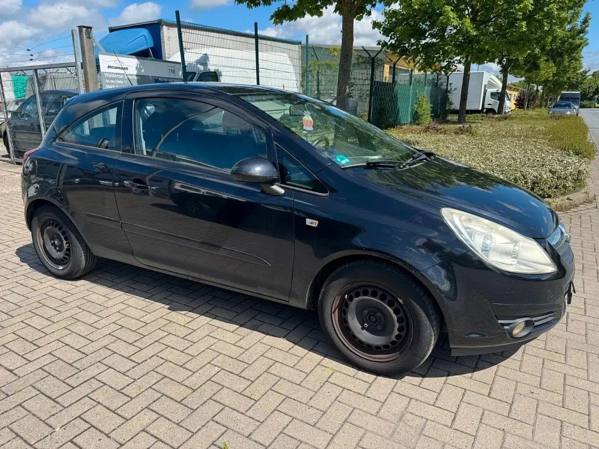 Gebraucht Opel Corsa 80 PS (58 kW) 2007 Schwarz Kleinwagen