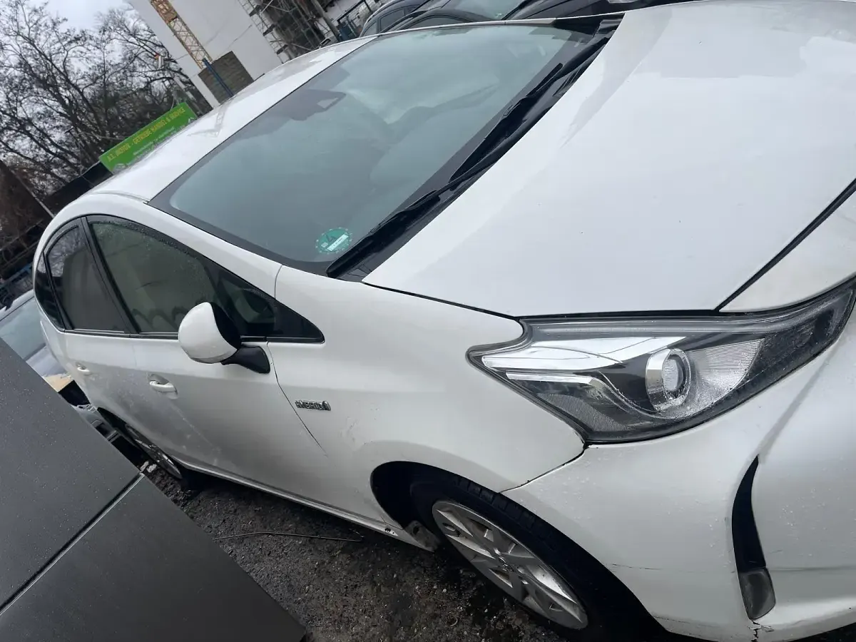 Gebraucht Toyota Prius+ Plus 2019 Weiß Van / Kleinbus