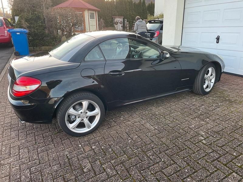 Gebraucht Mercedes SLK200 169 PS (124 kW) 2004 Schwarz Cabrio