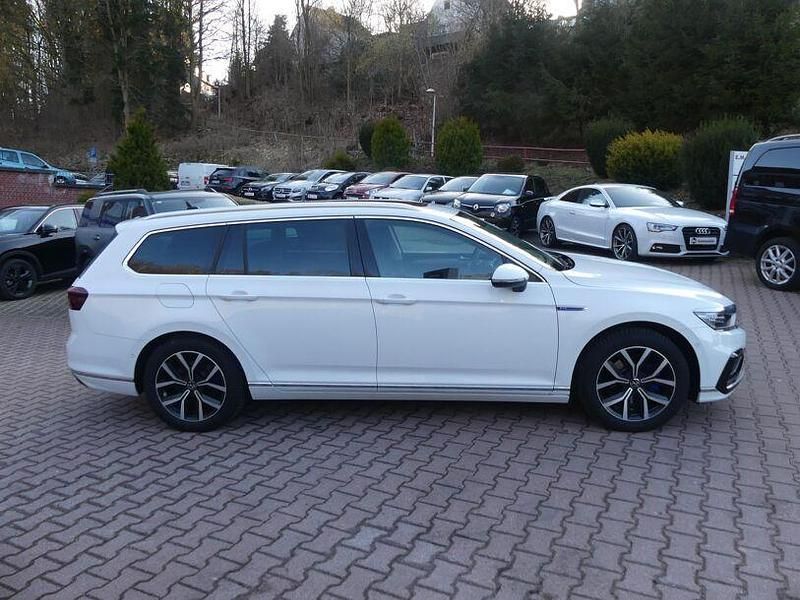 Gebraucht VW Passat GTE 218 PS (160 kW) 2021 Weiß Kombi