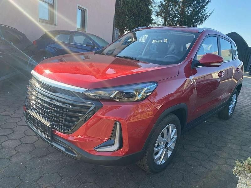 Gebraucht Baic X35 136 PS (100 kW) 2025 Rot SUV