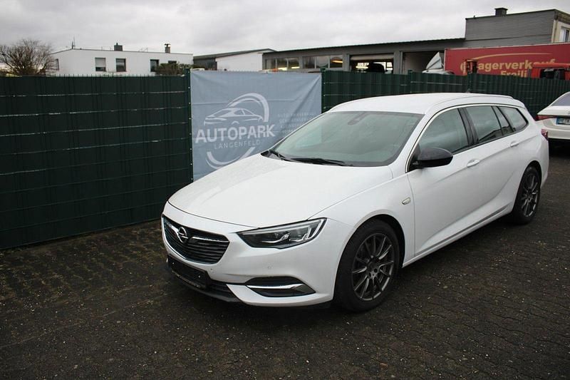 Gebraucht Opel Insignia Innovation 165 PS (121 kW) 2018 Weiß Kombi