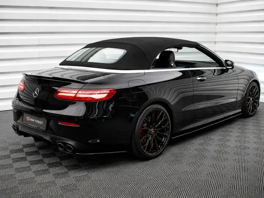 Gebraucht Mercedes E450 367 PS (269 kW) 2019 Schwarz Cabrio
