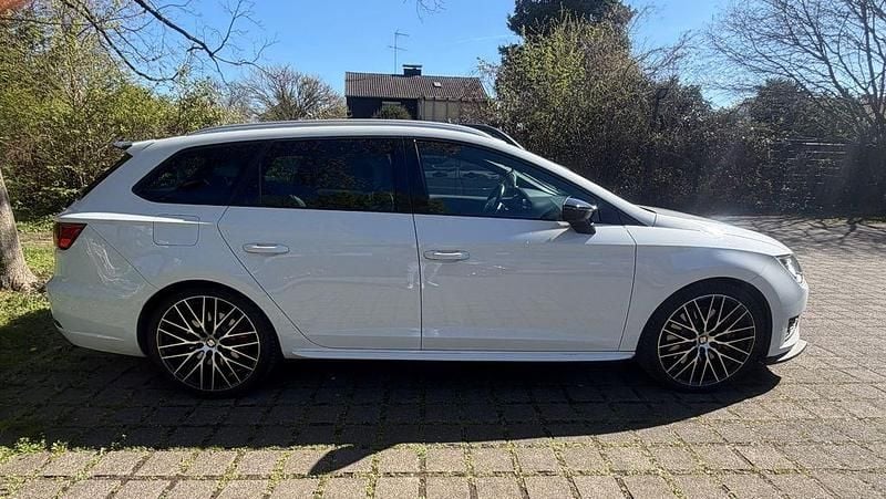 Second-hand Seat Leon ST Cupra 290 290 CP (213 kW) 2016 Alb Break