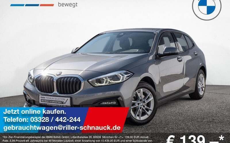 Grau Gebraucht 2023 BMW 118 Sport Line Kleinwagen | 24.450 € (Guter Preis) - Bild 1/4