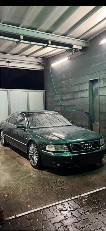 Grün Gebraucht 2000 Audi A8 Limousine | 4.800 € (Guter Preis) - Bild 1/4