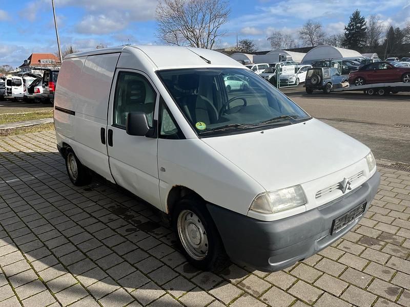 Gebraucht Citroën Jumpy 95 PS (69 kW) 2004 Weiß Van / Kleinbus