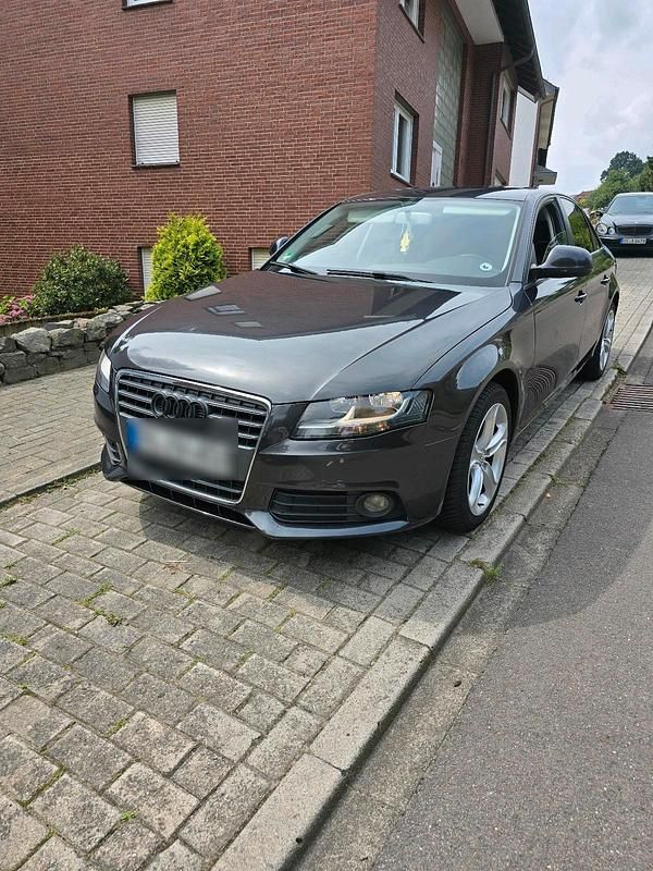Gebraucht Audi A4 161 PS (118 kW) 2008 Grau Limousine