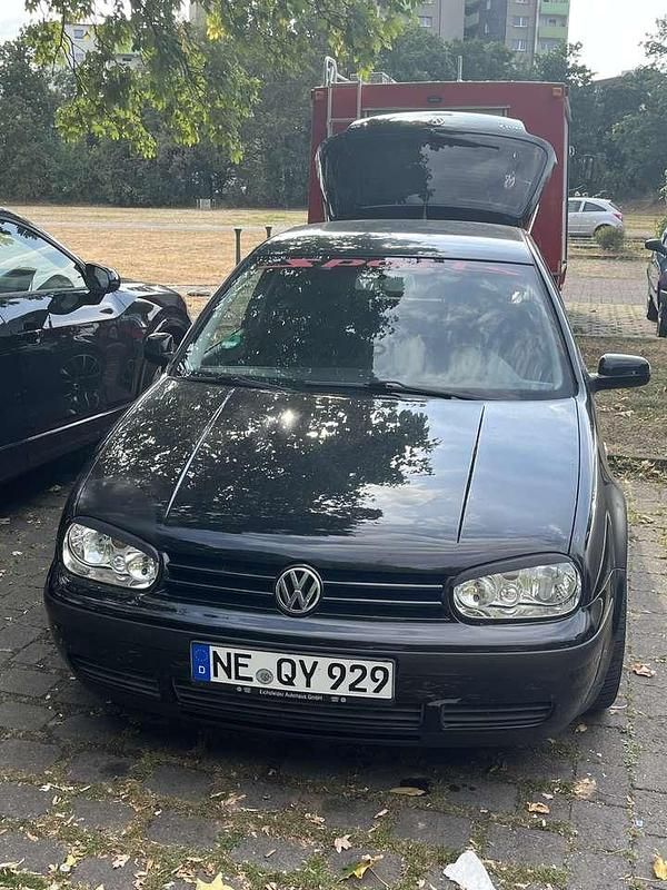 Gebraucht VW Golf IV 105 PS (77 kW) 2002 Limousine