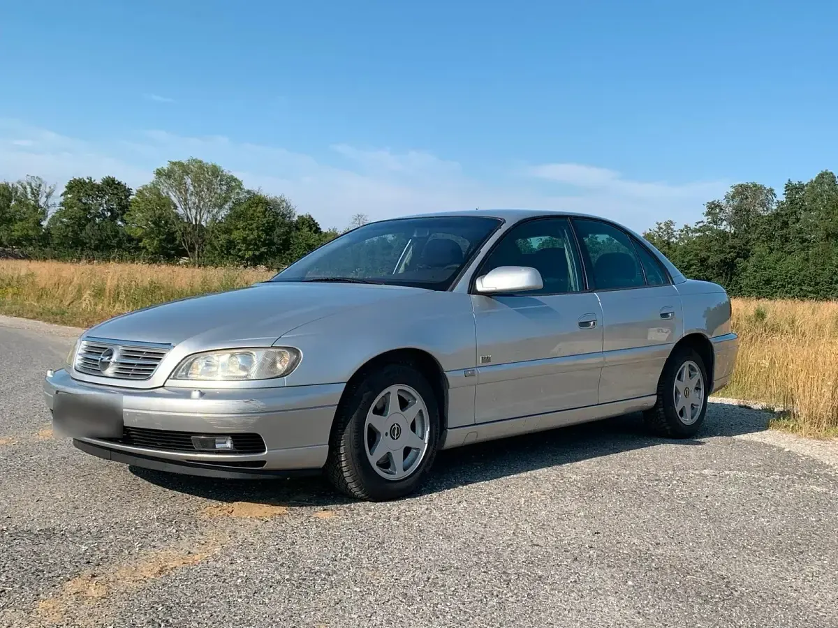Gebraucht Opel Omega 142 PS (104 kW) 2001 Silber Limousine