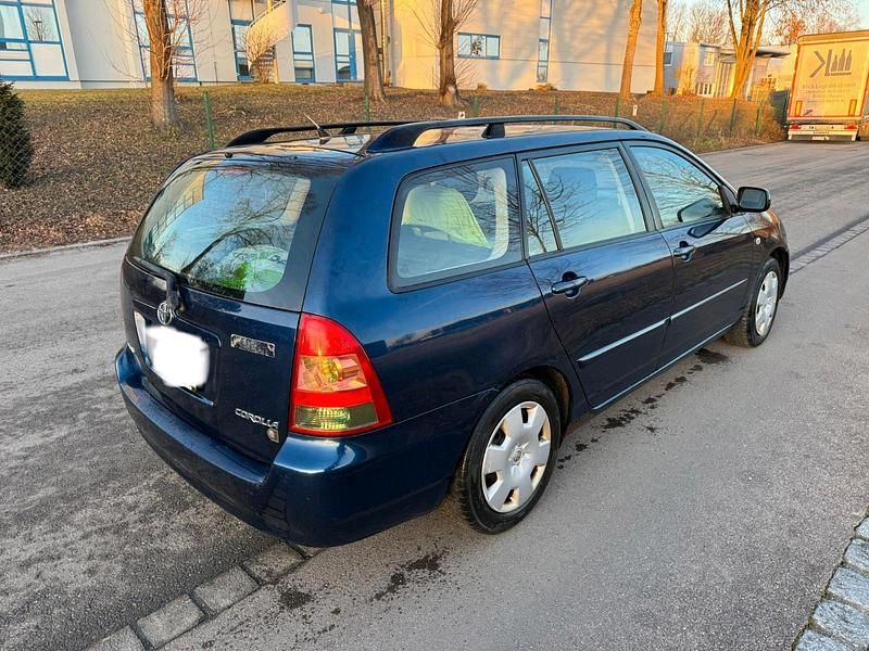 Gebraucht Toyota Corolla 110 PS (80 kW) 2005 Blau Kombi