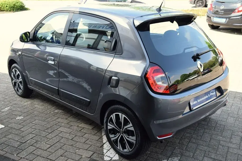 Gebraucht Renault Twingo 65 PS (47 kW) 2022 Grau Kleinwagen