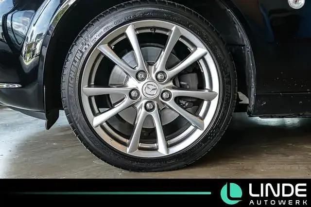 Second-hand Mazda MX5 126 CP (92 kW) 2008 Negru Cabrio