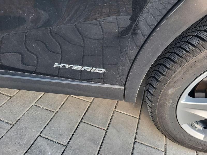 Gebraucht Lexus UX 250h 184 PS (135 kW) 2022 Schwarz SUV