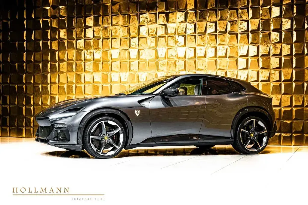 Neu Ferrari Purosangue 725 PS (533 kW) 2026 Grau SUV