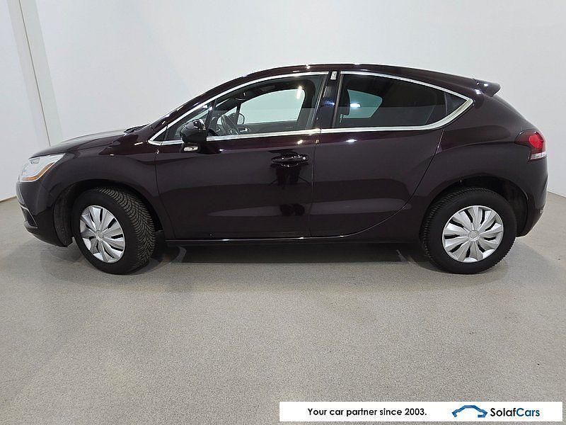 Gebraucht Citroën DS4 116 PS (85 kW) 2015 Violett Kleinwagen