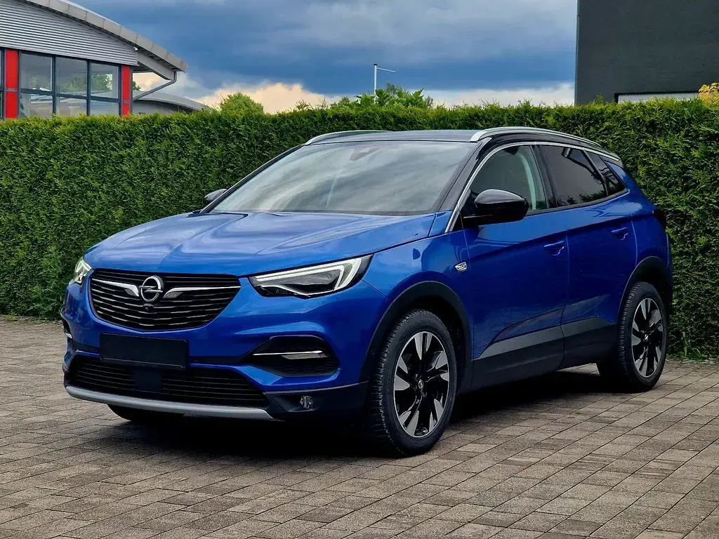 Gebraucht Opel Grandland X Ultimate 177 PS (130 kW) 2022 Topasblau/bright blue SUV