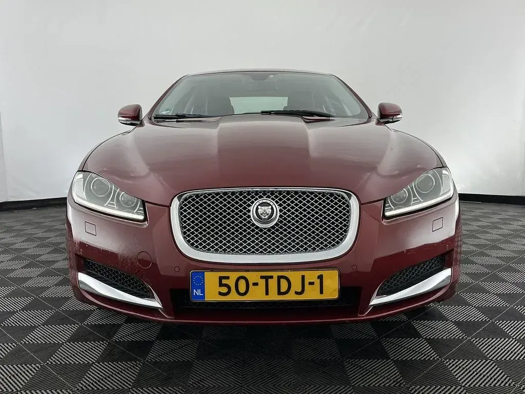 Brugt Jaguar XF 190 HK (139 kW) 2012 Rød Sedan