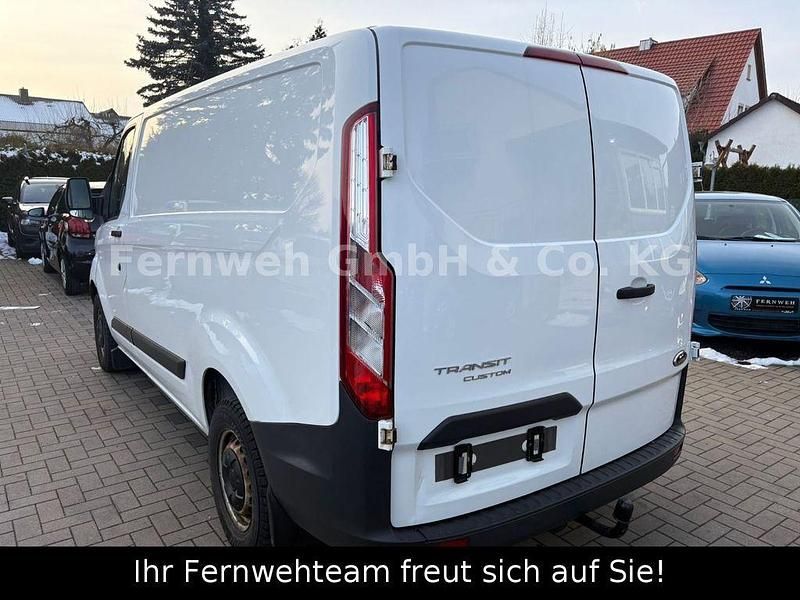Gebraucht Ford Transit Custom 125 PS (91 kW) 2015 Weiß Van / Kleinbus