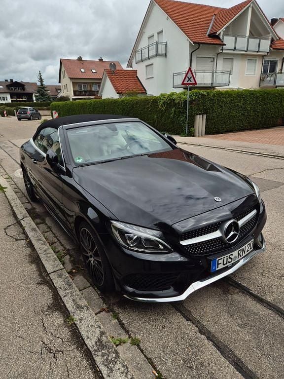Schwarz Gebraucht 2017 Mercedes C200 AMG line Cabrio | 27.900 € (Fairer Preis) - Bild 1/4