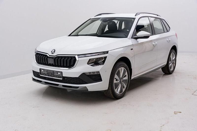 Moonweiß perleffekt Neu 2025 Skoda Kamiq Tour SUV | 35.520 € - Bild 1/4
