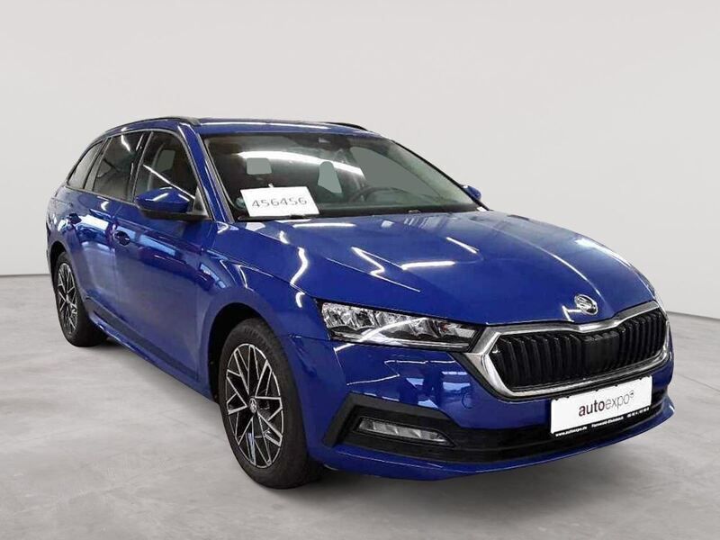 Energyblau uni Gebraucht 2022 Skoda Octavia Clever Kombi | 18.590 € (Superpreis) - Bild 1/4